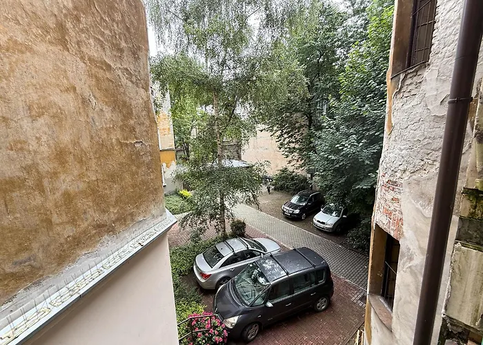 St Gertruda Free Parking Citybeat#2